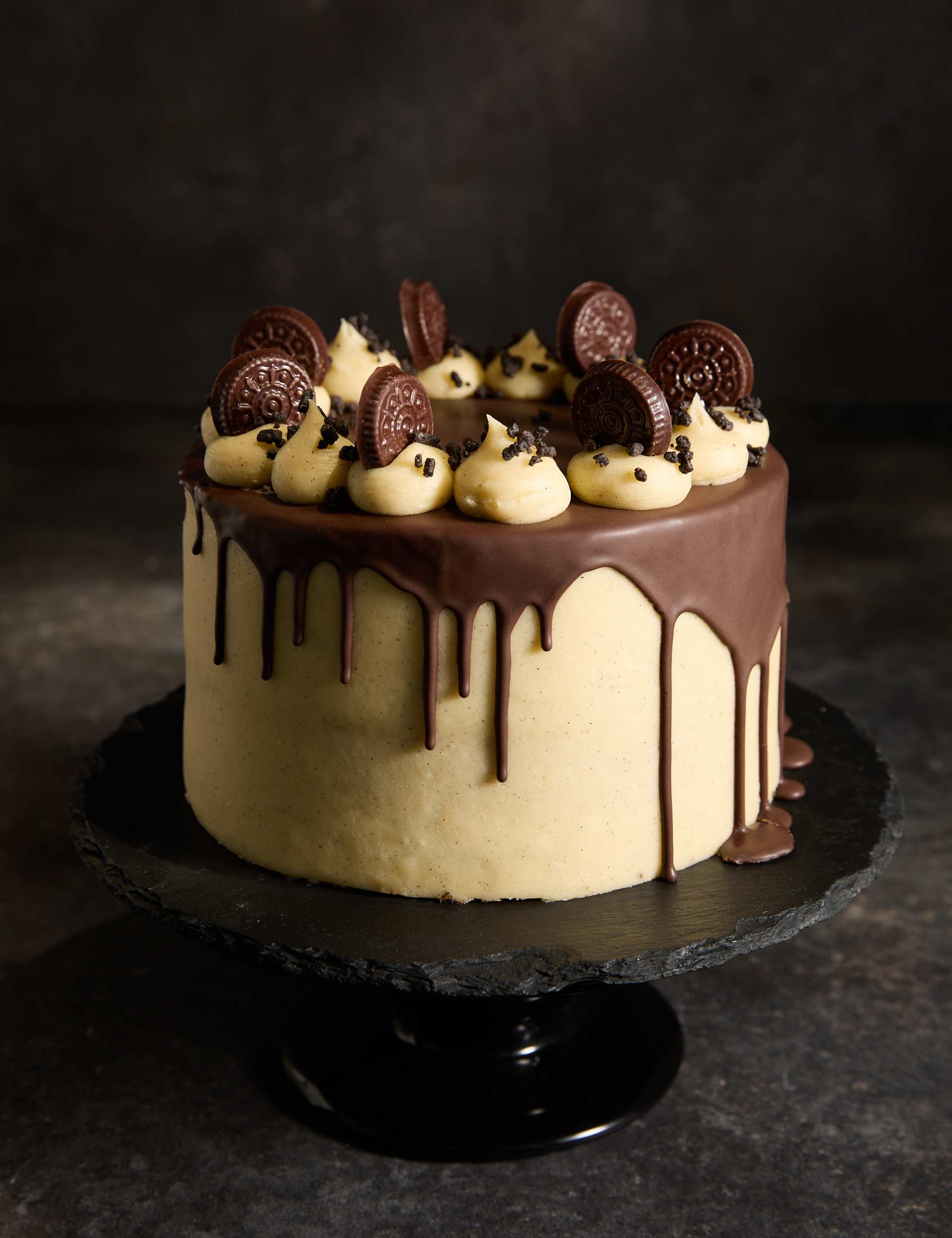 Cookies & Cream Cake (Serves 16)