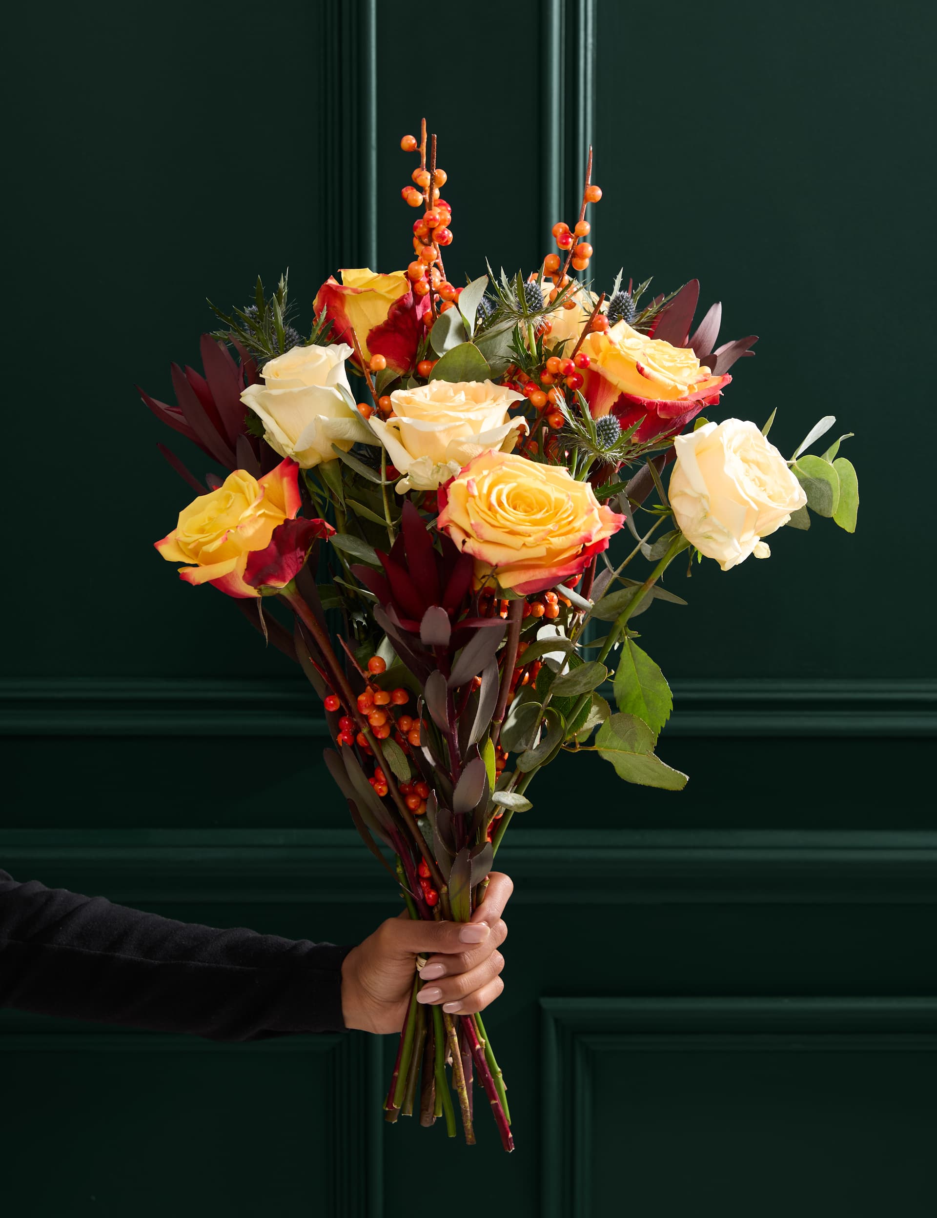Seasonal Rose & Ilex Bouquet