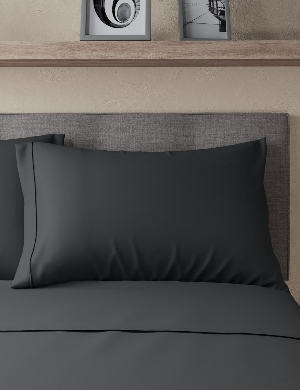 Egyptian Cotton 230 Thread Count Pillowcase 2 of 2