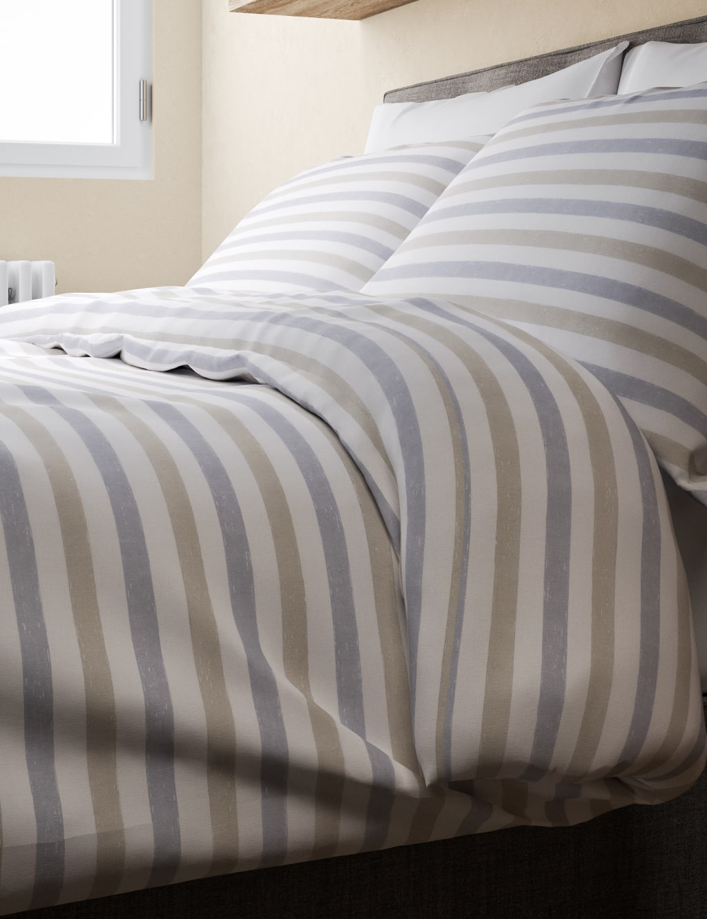 Elliott Printed Stripe Bedding Set 3 of 4