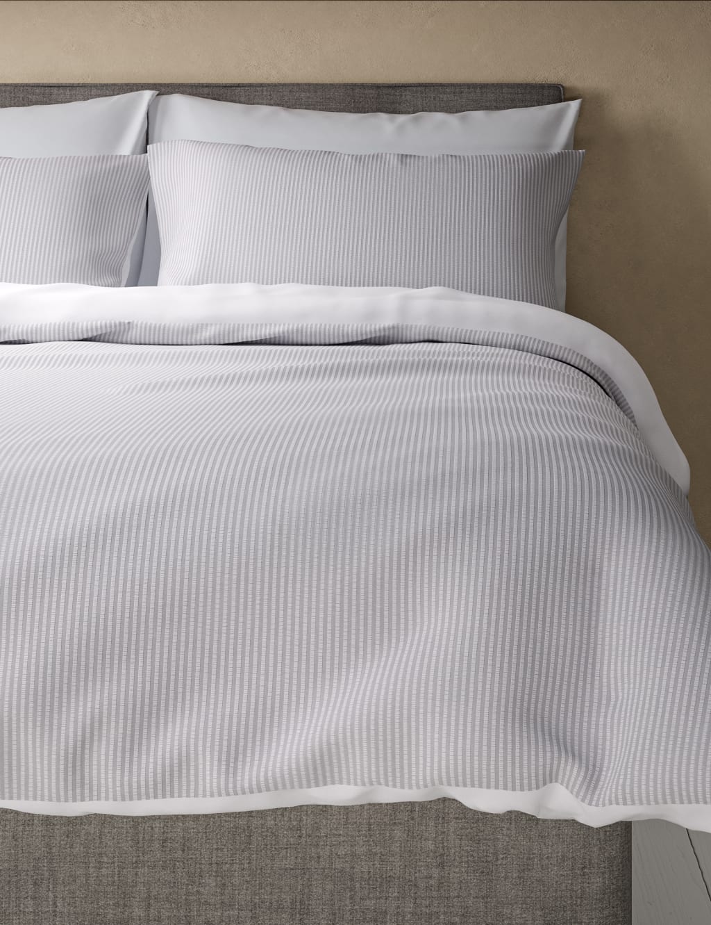 Pure Cotton Striped Seersucker Bedding Set 4 of 5