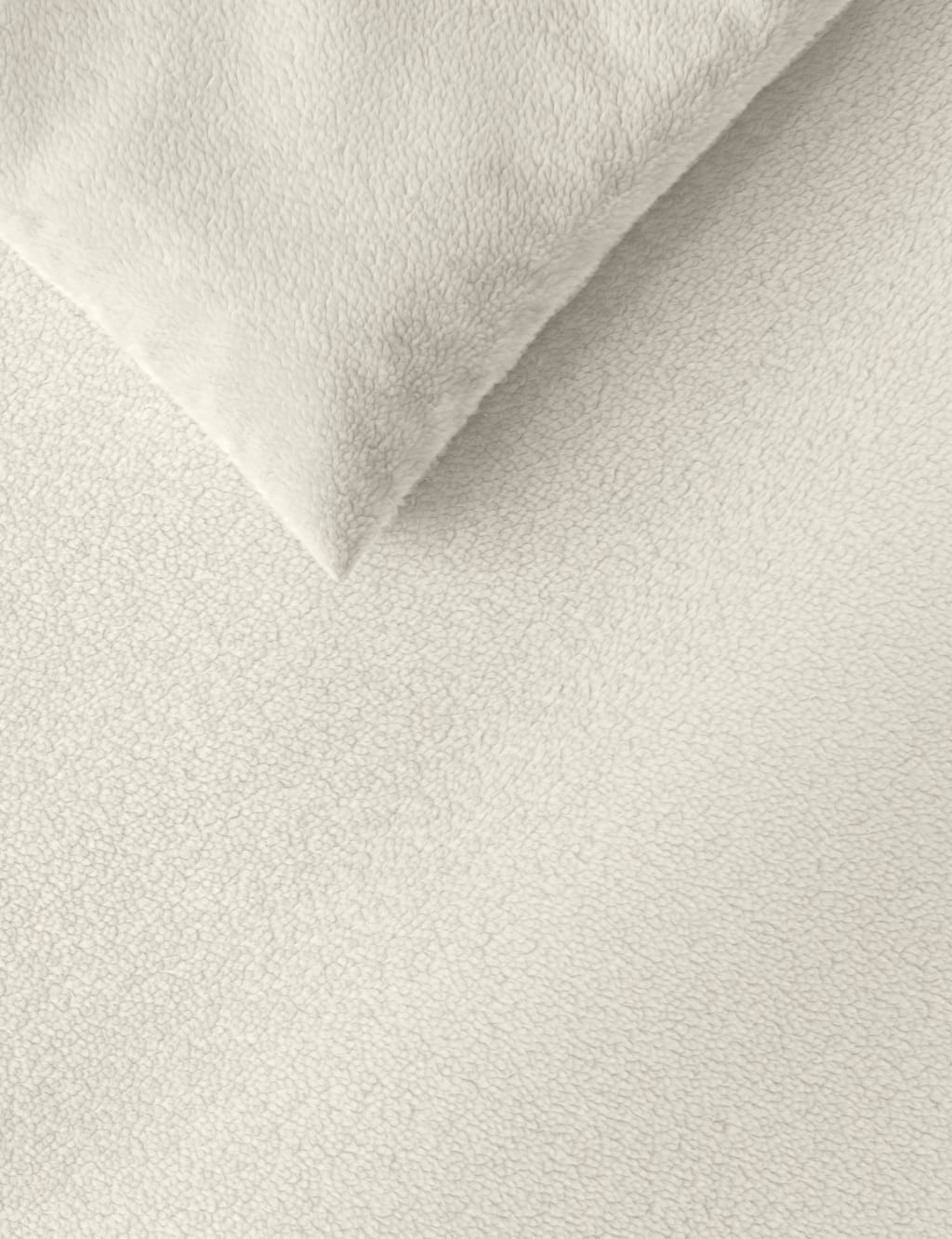 Teddy Fleece Bedding Set 2 of 6