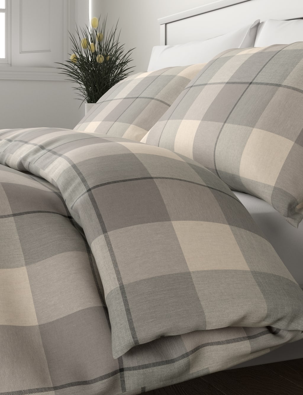 Brushed Cotton Checked Bedding Set 3 of 4