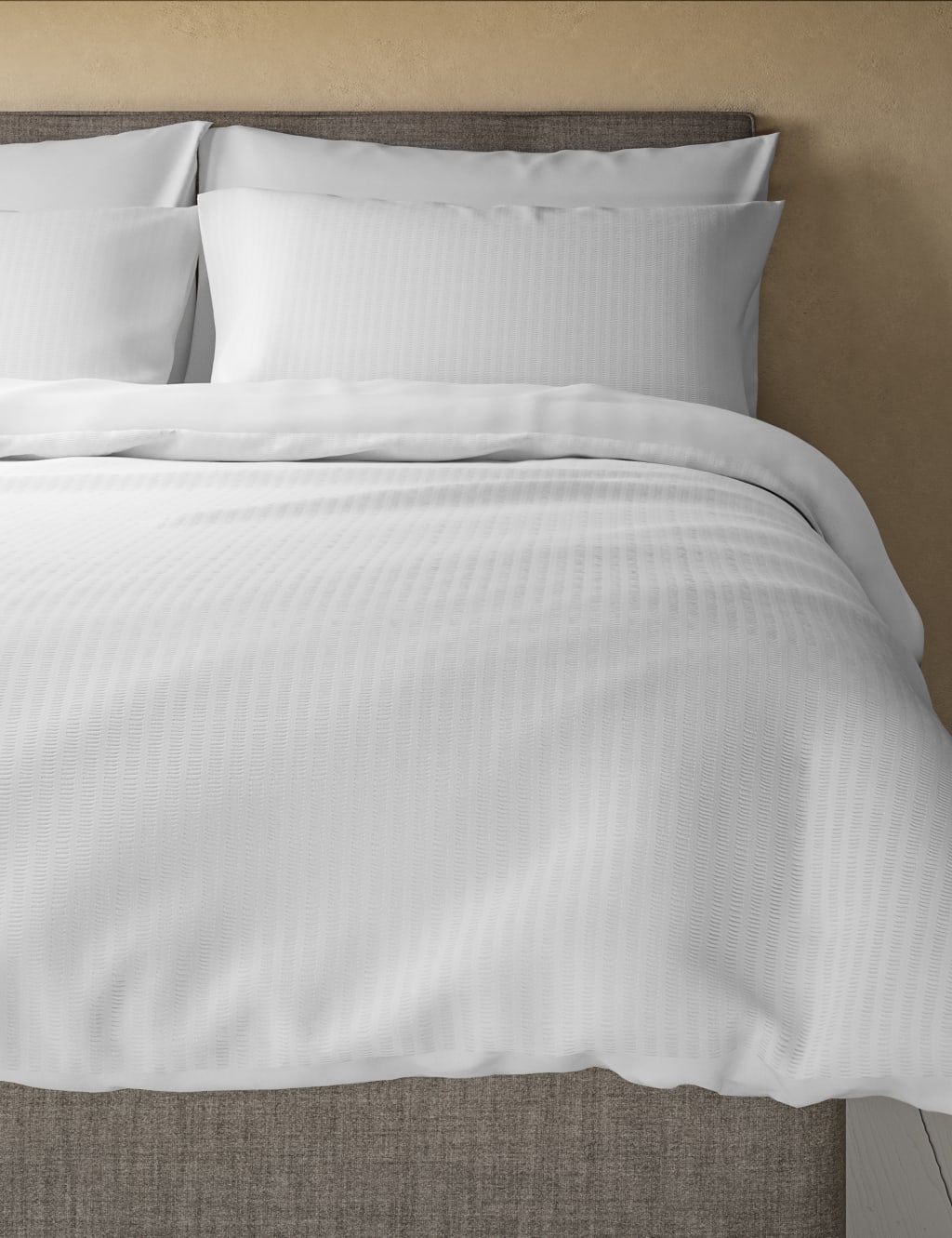 Cotton Rich Seersucker Bedding Set 4 of 6