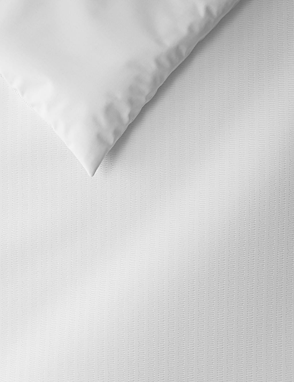 Cotton Rich Seersucker Bedding Set 2 of 6