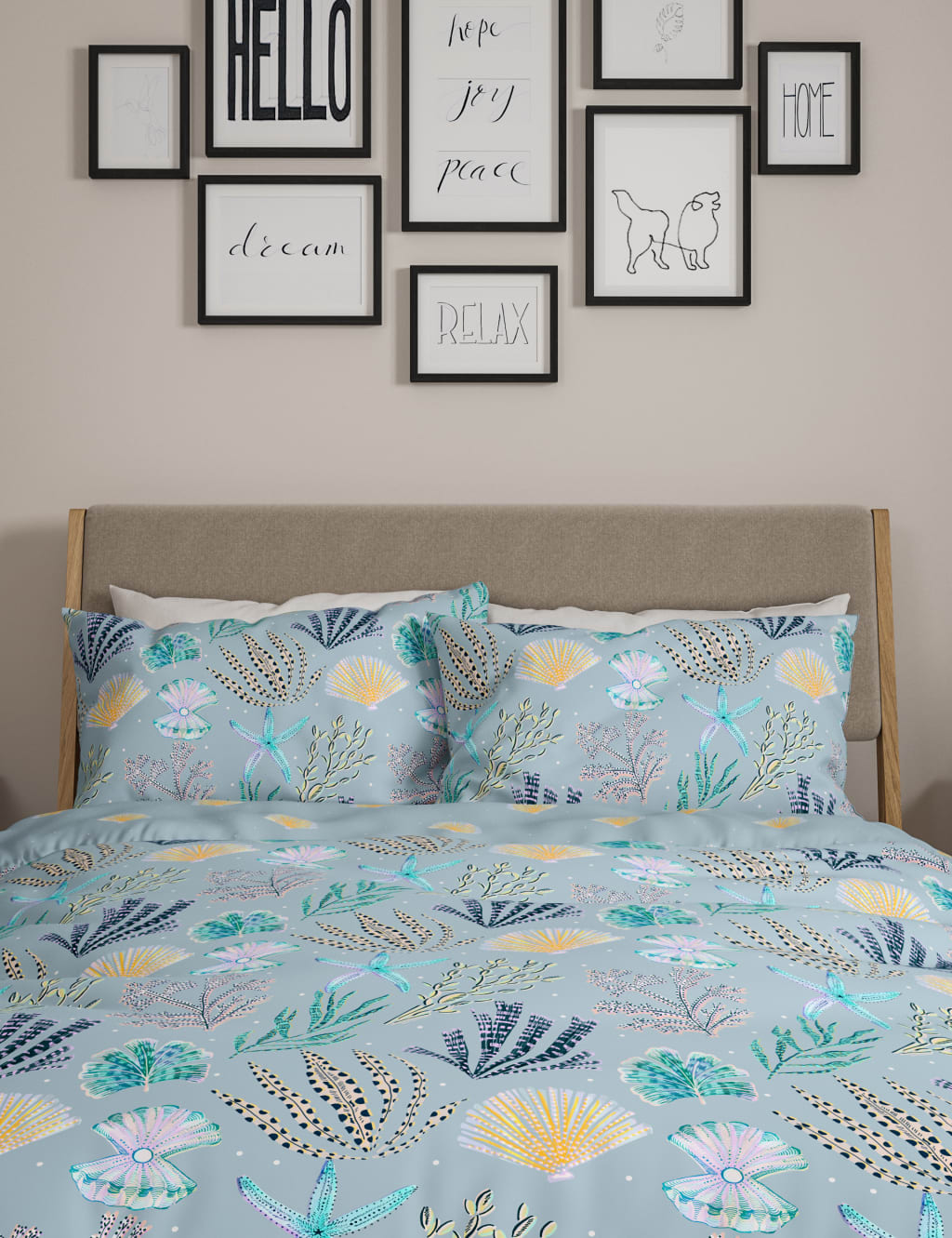 Cotton Rich Coral Bedding Set 1 of 4