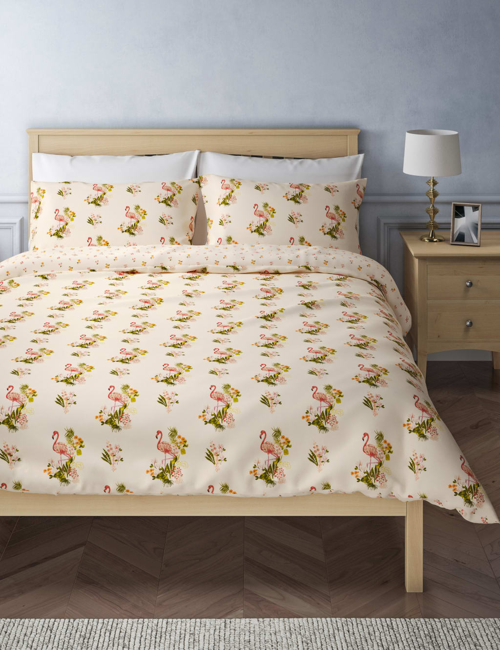 Floral Flamingo Print Bedding Set 4 of 4