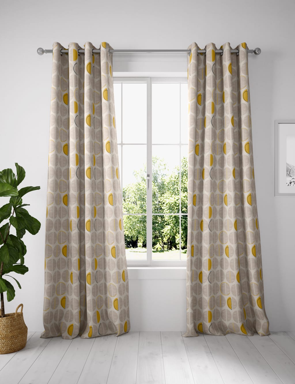 Cotton Blend Layla Circles Eyelet Curtains 1 of 3