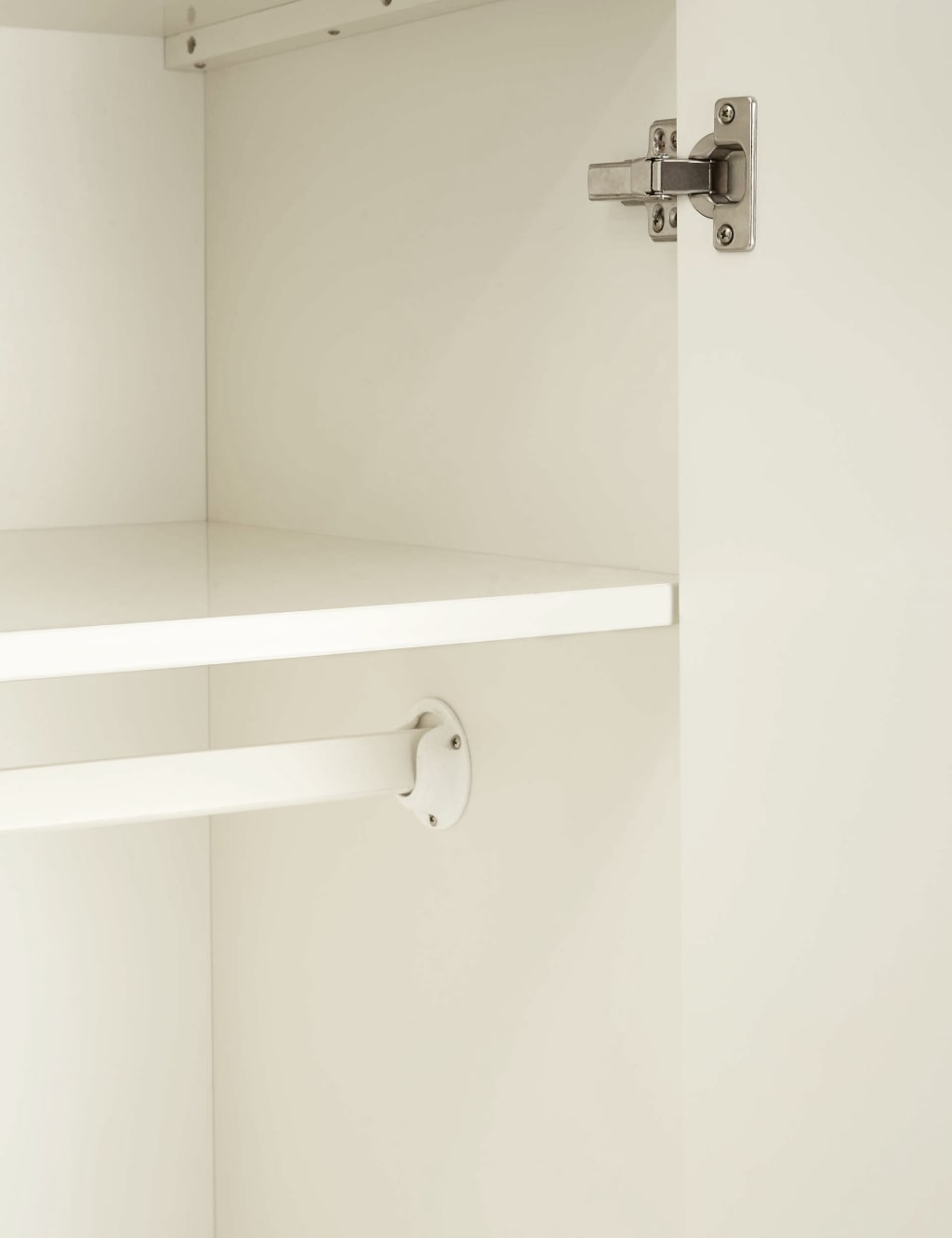 Bradshaw Double Wardrobe 4 of 6