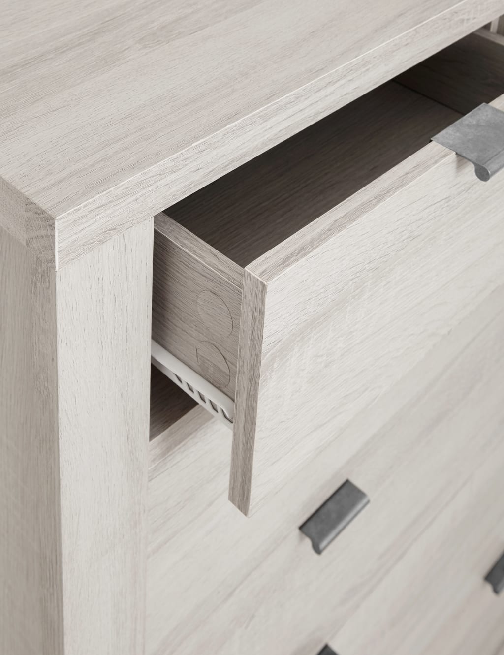 Arlo 6 Drawer Chest 5 of 9