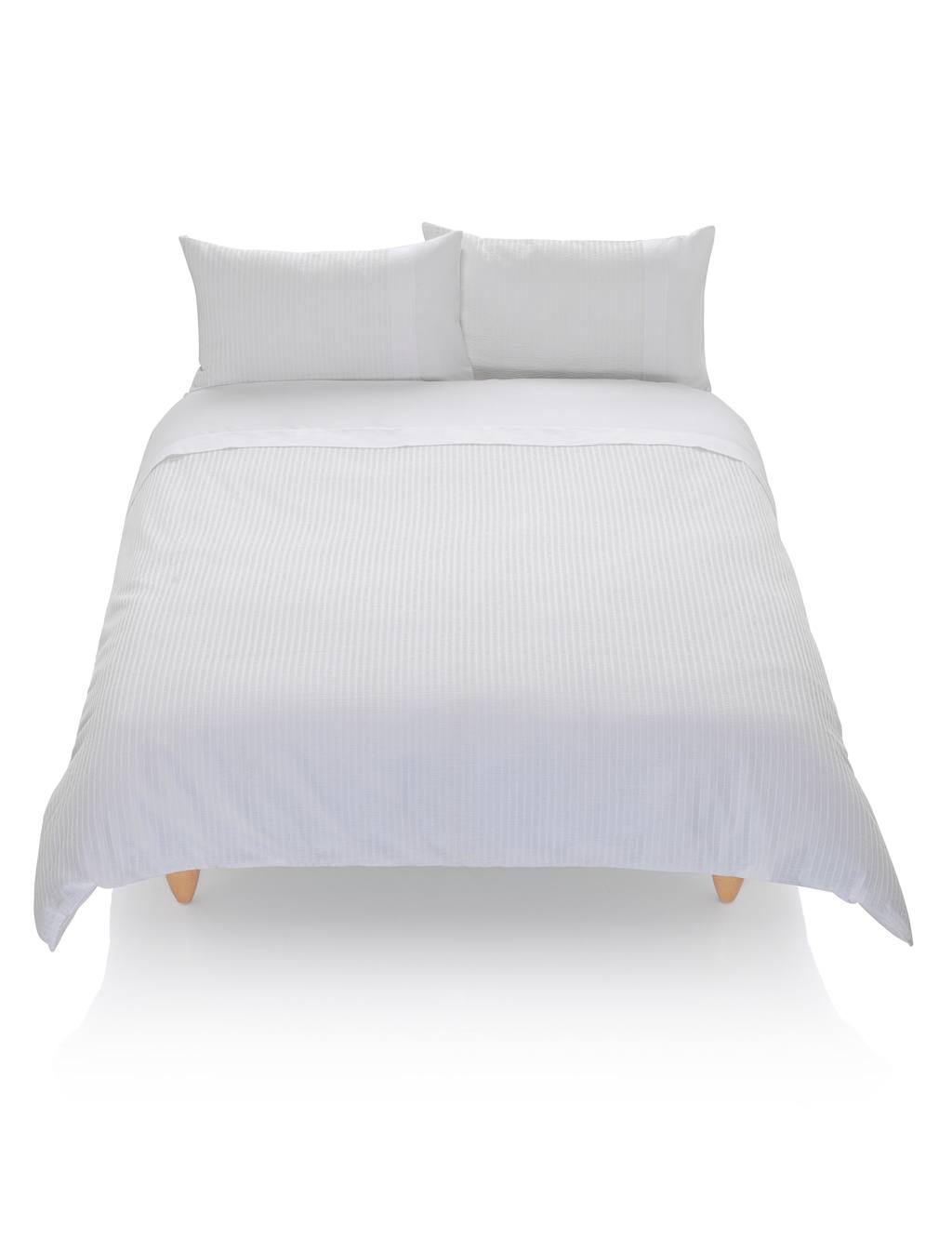 Smart Seersucker Bedding Set 2 of 4