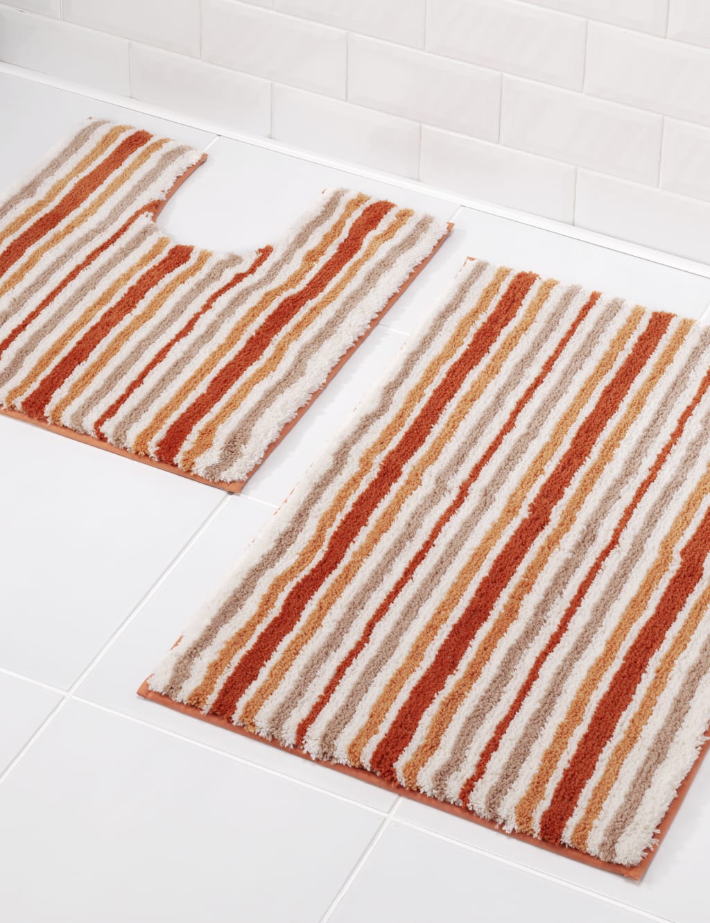 Super Soft Striped Quick Dry Bath Mat 1 of 3