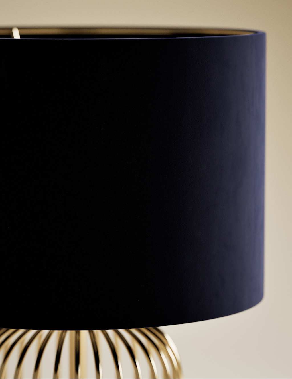 Madrid Curved Table Lamp 5 of 5
