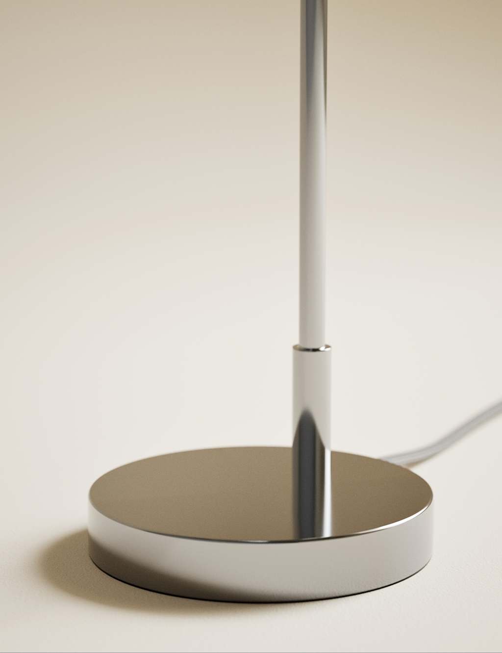 Florence Table Lamp 4 of 5