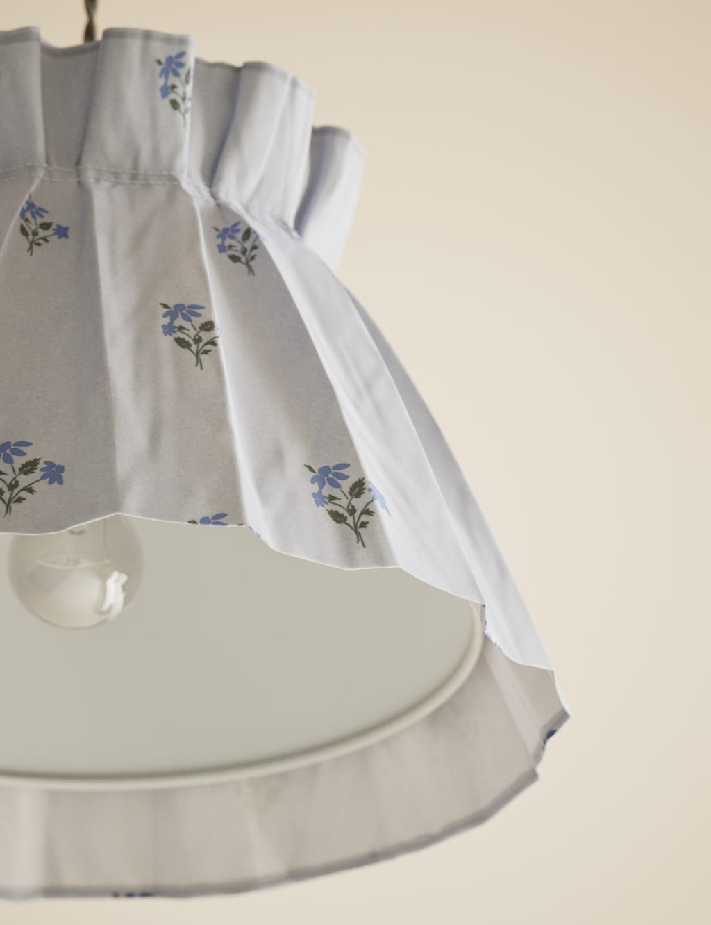 Floral Pleated Shade 4 of 6