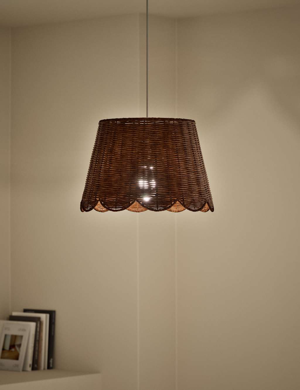 Wicker Scallop Lamp Shade 2 of 5