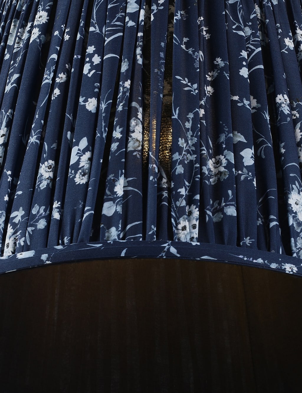 Pleated Floral Lamp Shade 3 of 5
