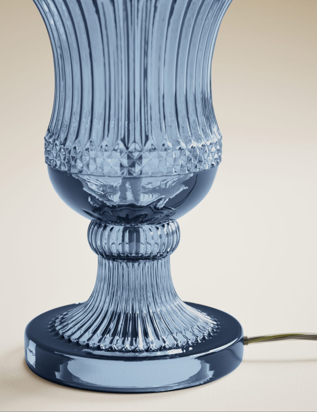 Loretta Table Lamp 4 of 5