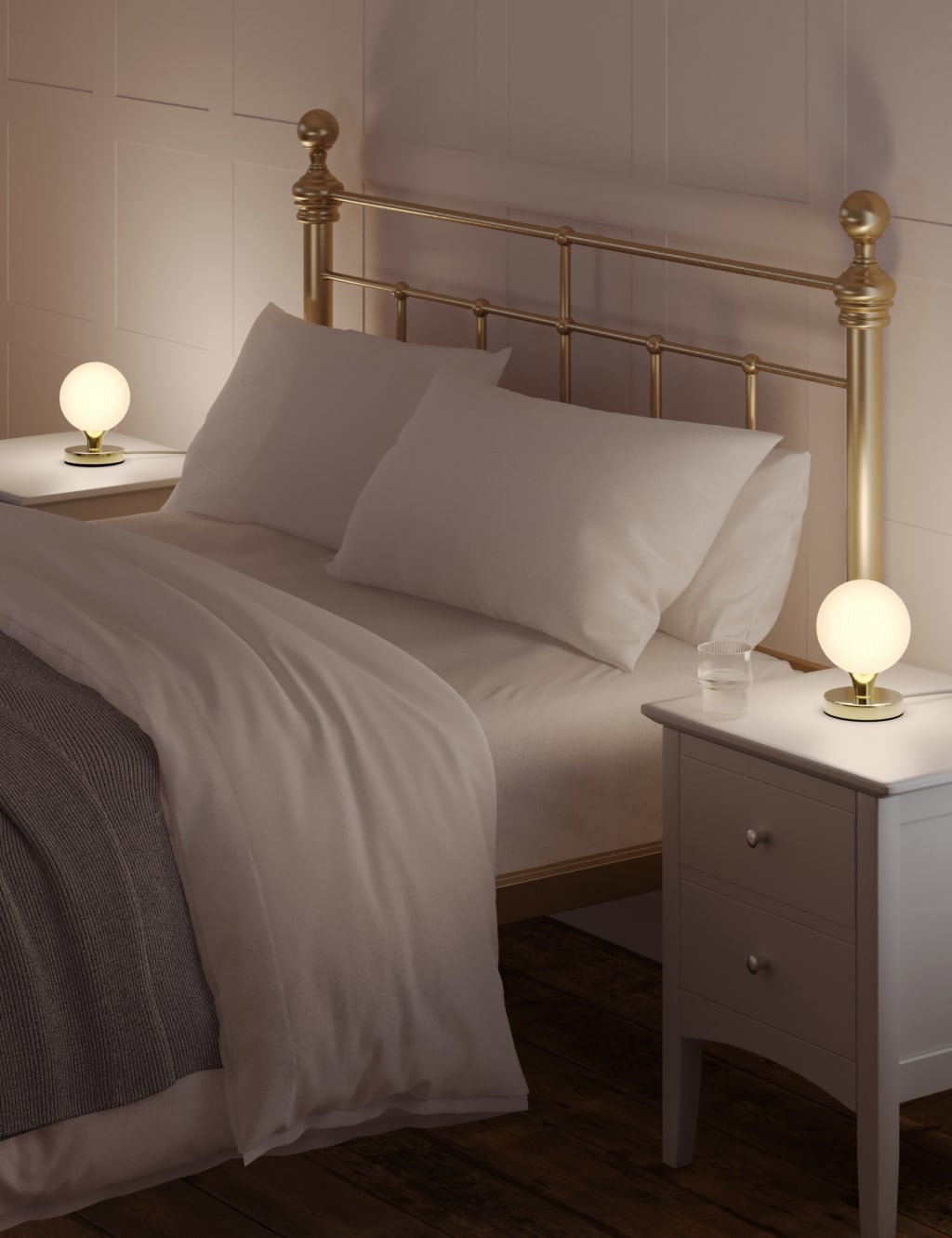 Set of 2 Ribbed Globe Table Lamps 2 of 7