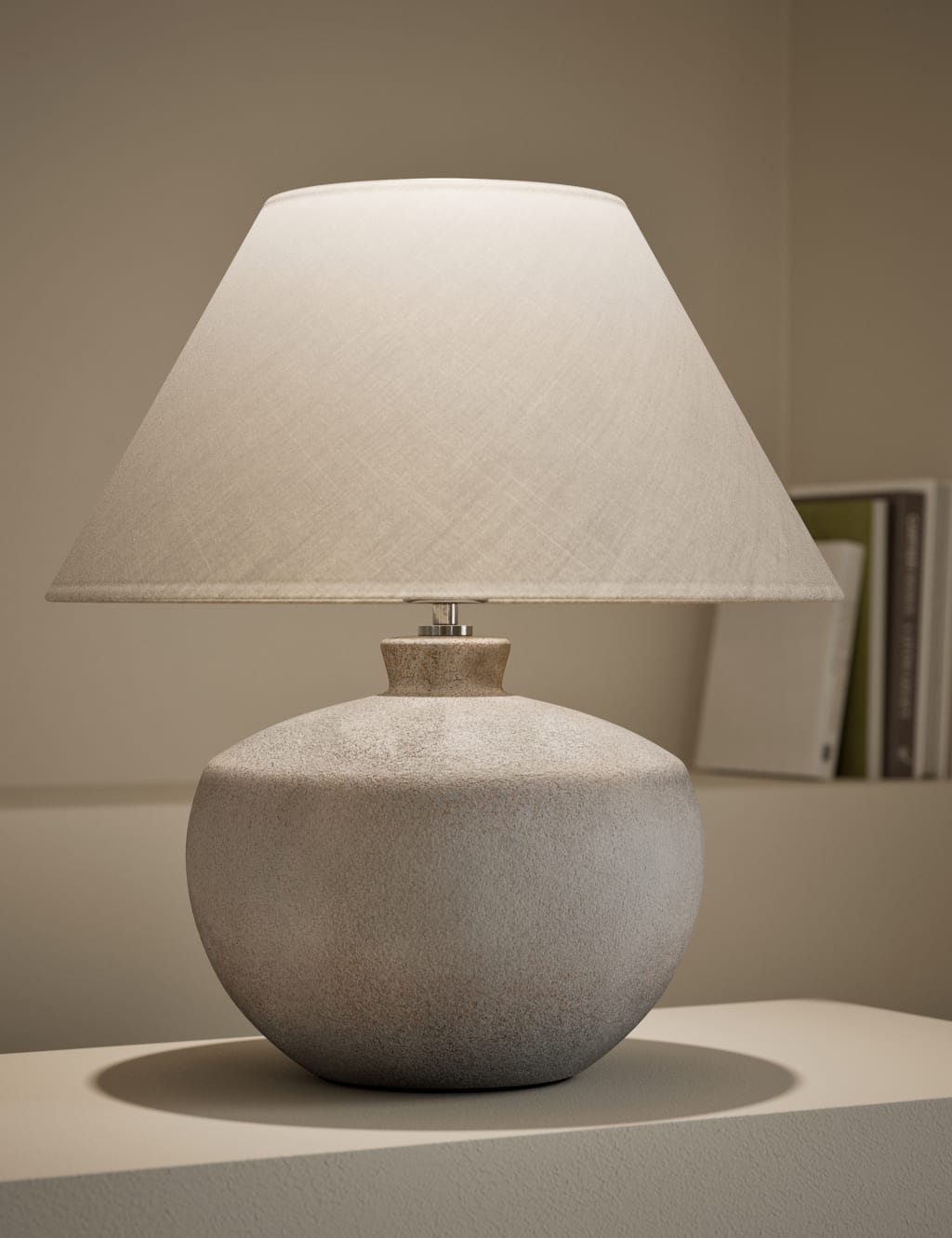 Roma Urn Table Lamp 2 of 6