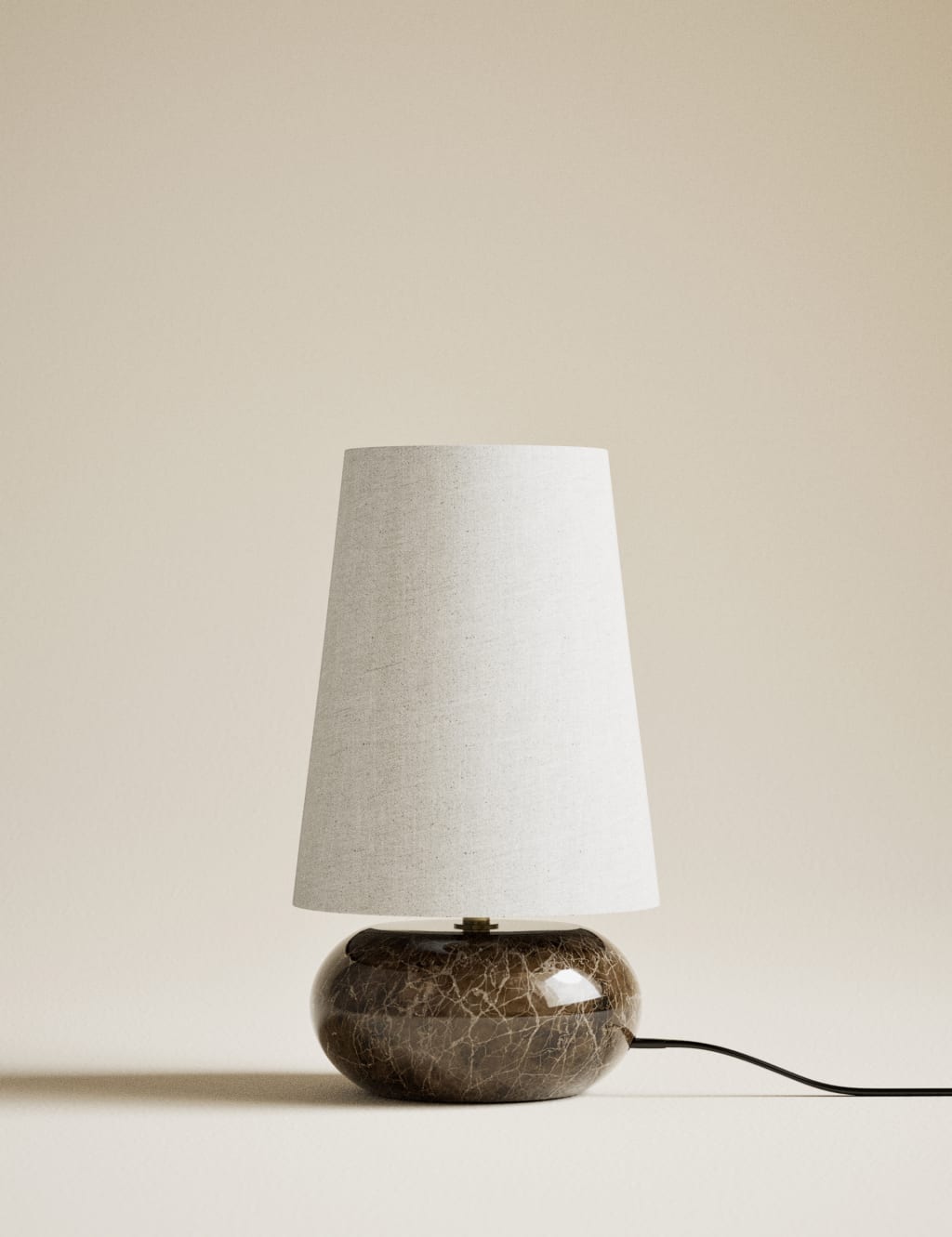 Leo Marble Table Lamp 3 of 5