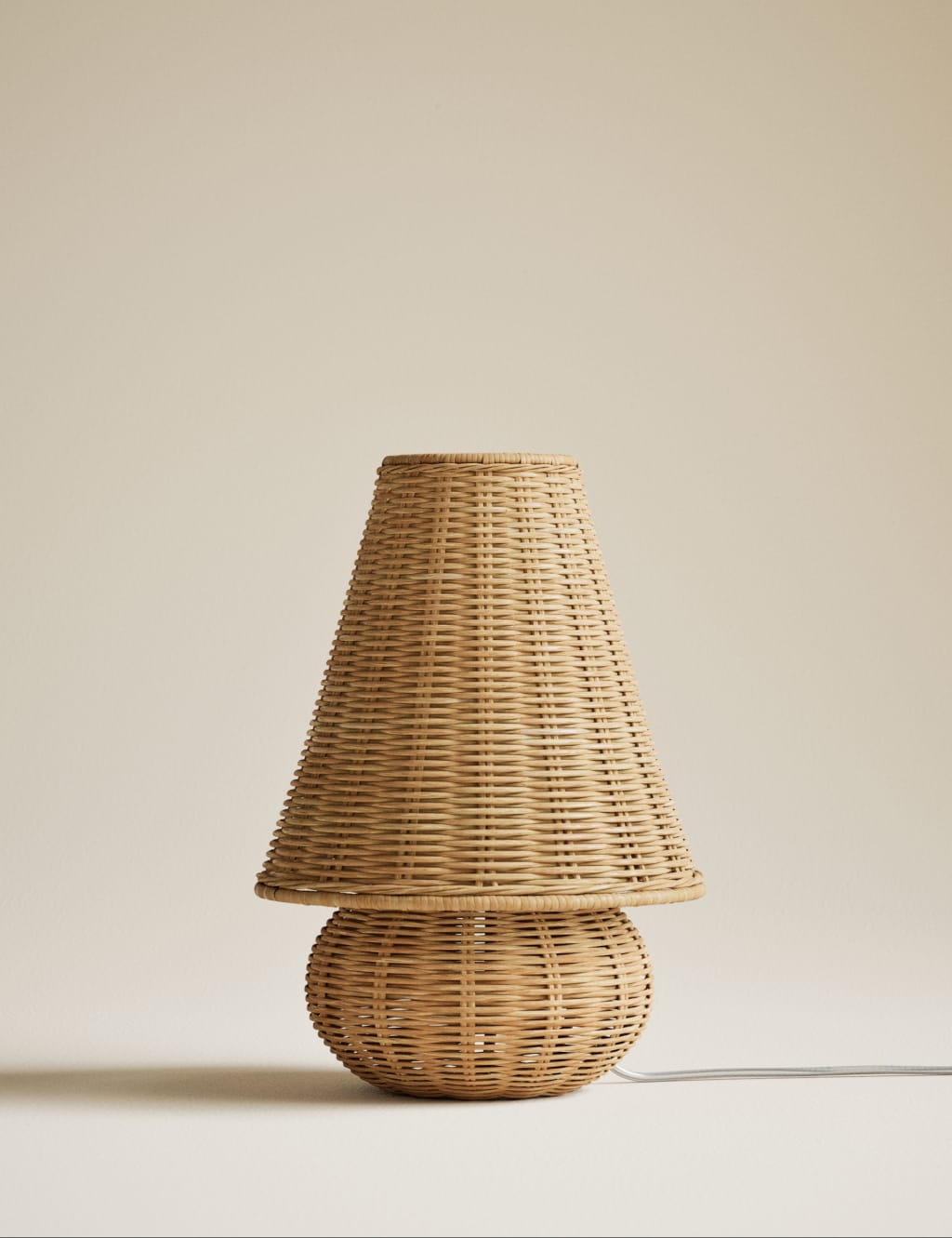 Amie Table Lamp 4 of 6