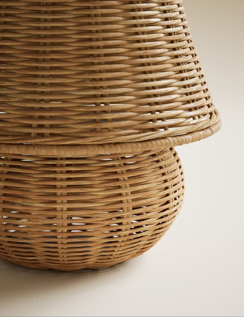 Amie Table Lamp 5 of 6