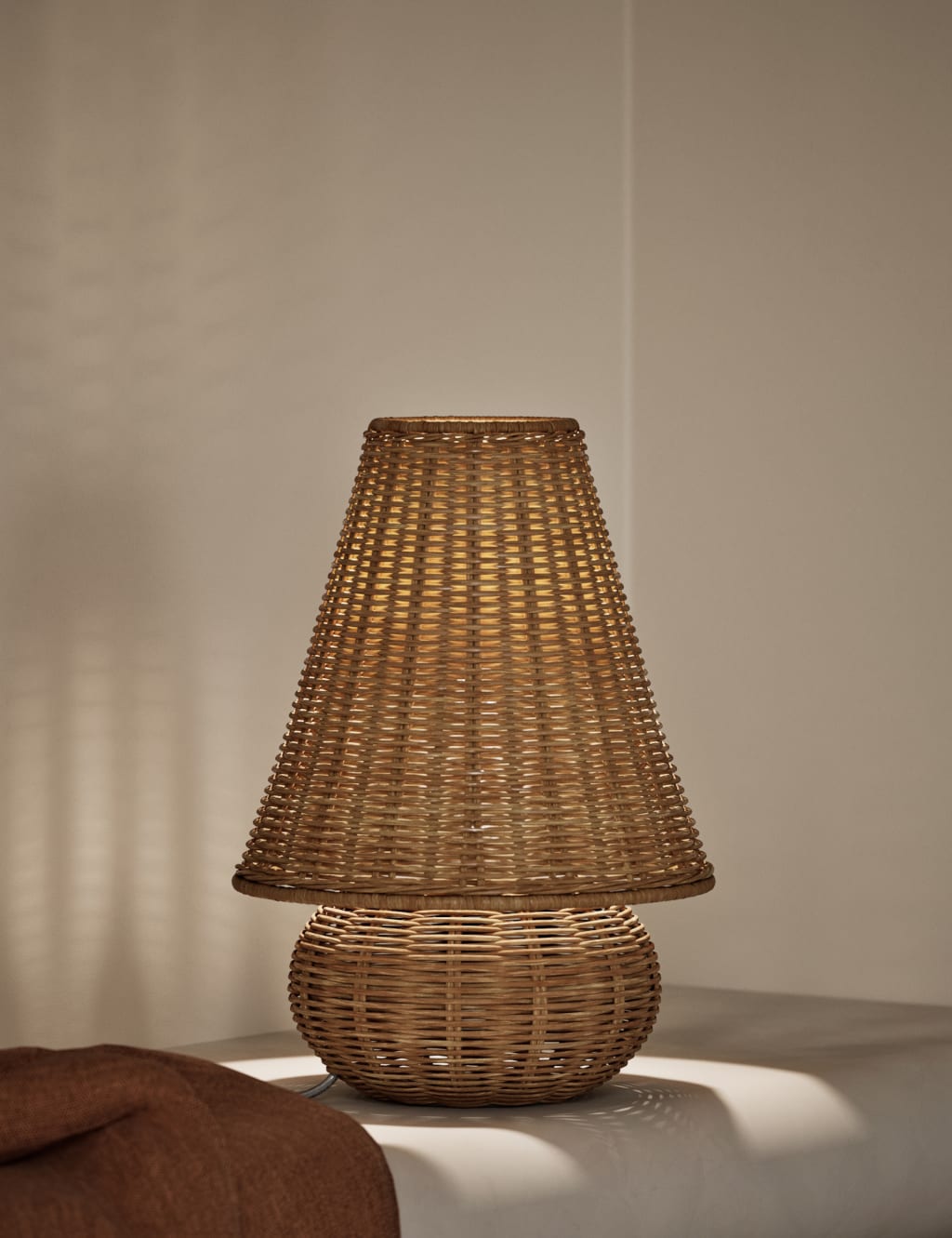 Amie Table Lamp 2 of 6