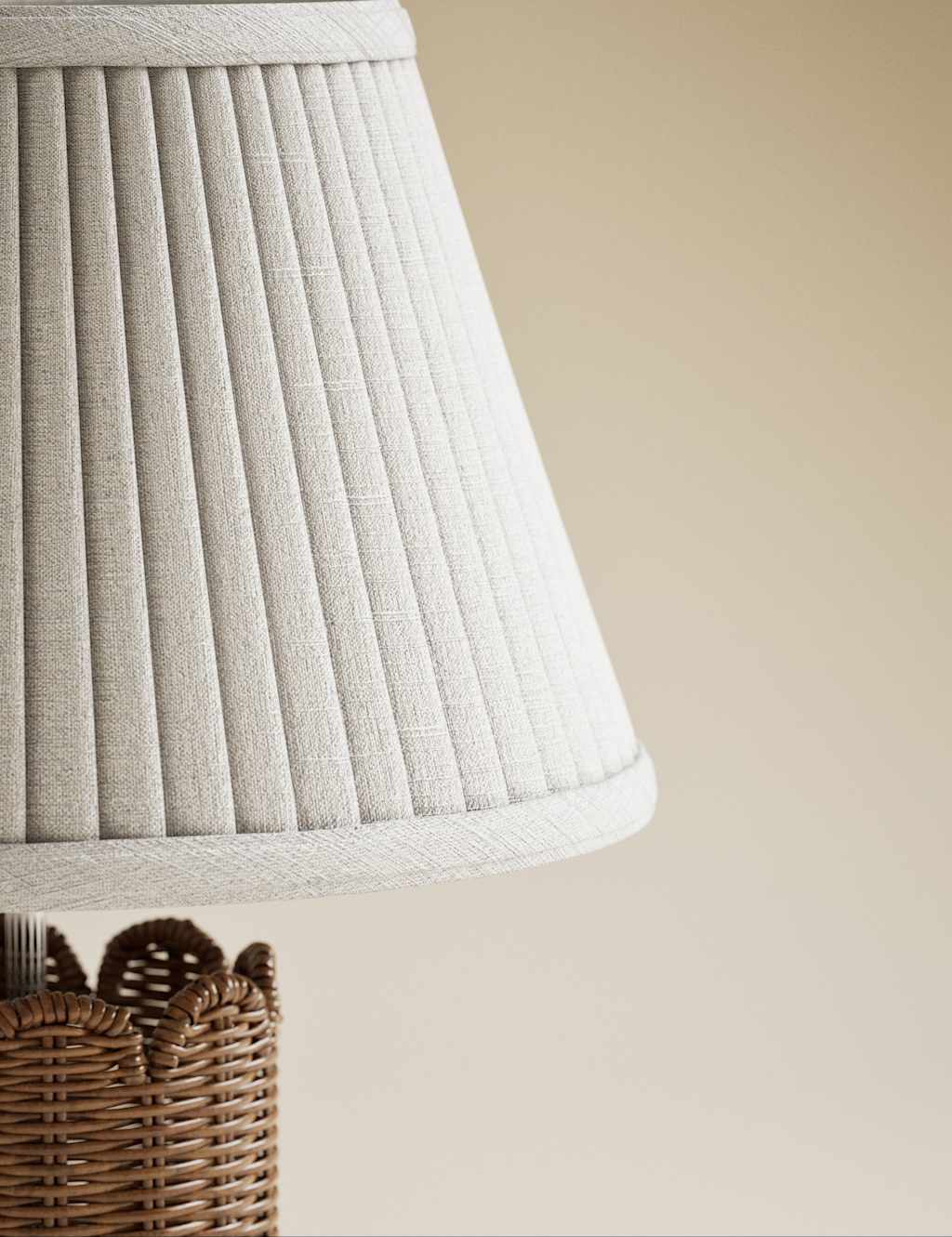 Wicker Scalloped Table Lamp 5 of 5