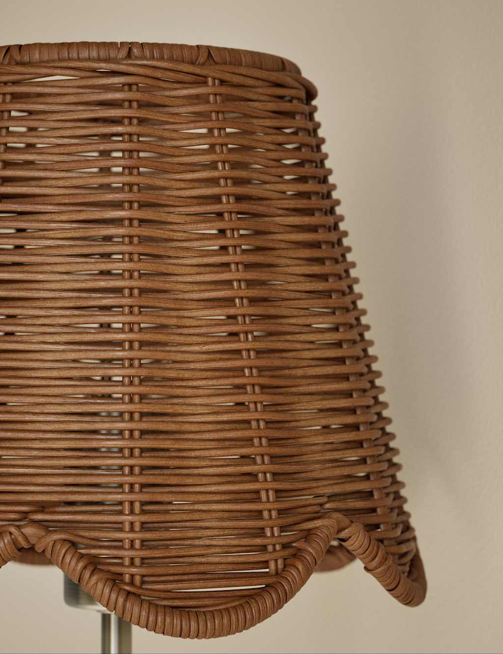 Wicker Scalloped Wall Light 5 of 5