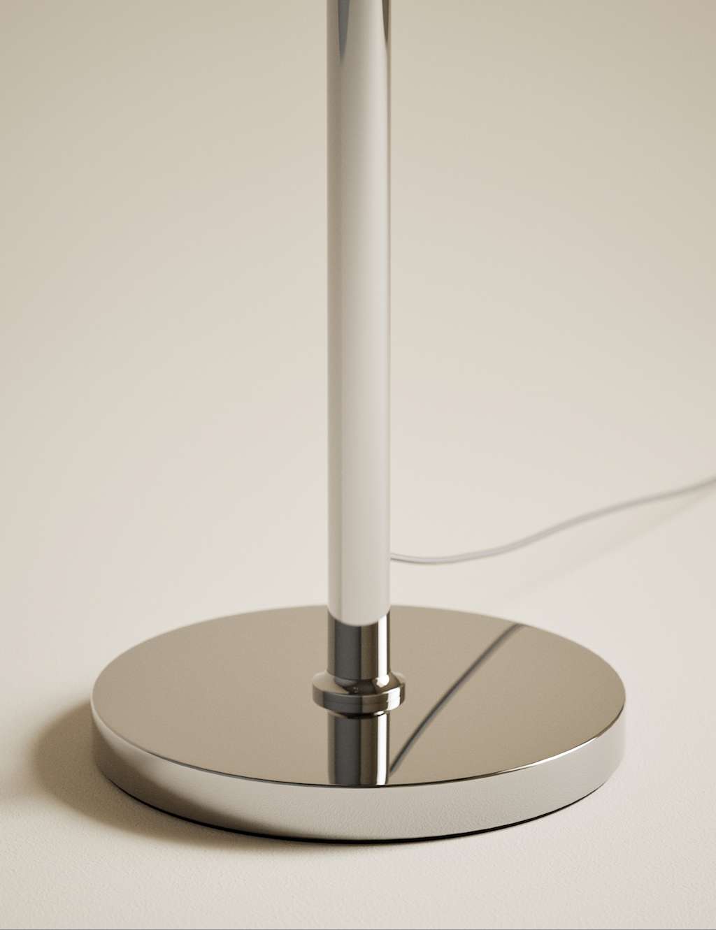 Amelia Ridged Floor Lamp 4 of 5
