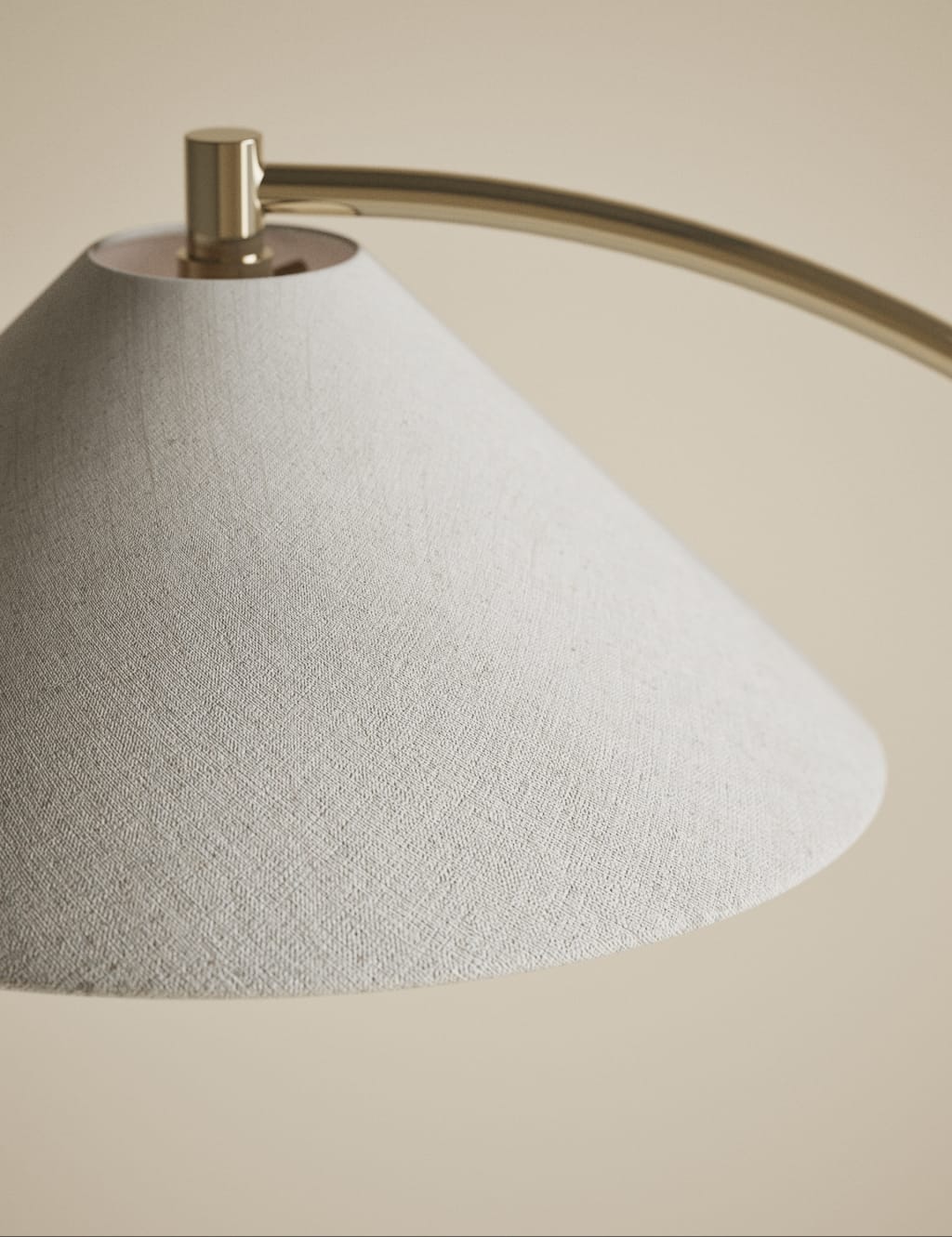 Andie Curved Floor Lamp 6 of 6
