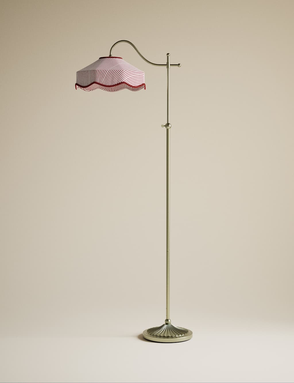 Winnie Floor Lamp 3 of 5
