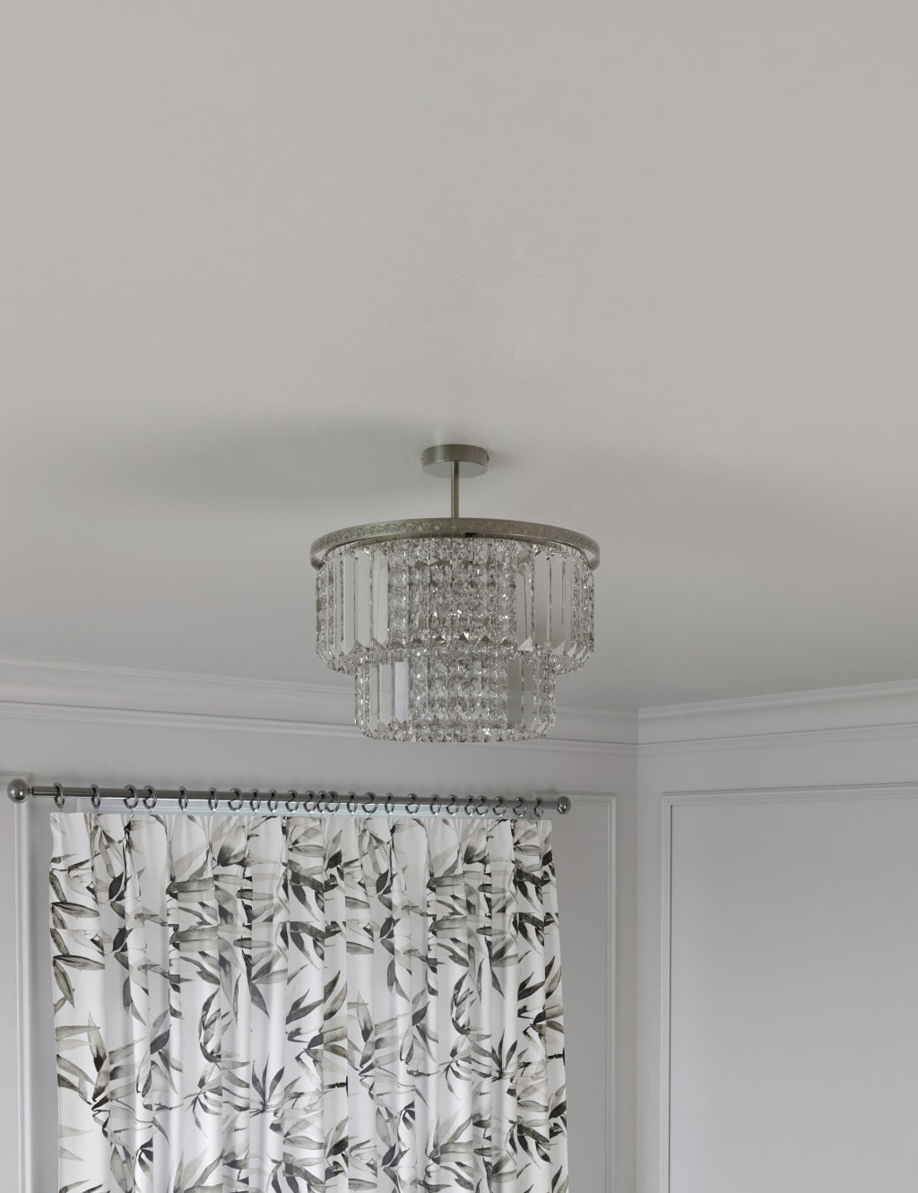 Marilyn Chandelier 3 of 4