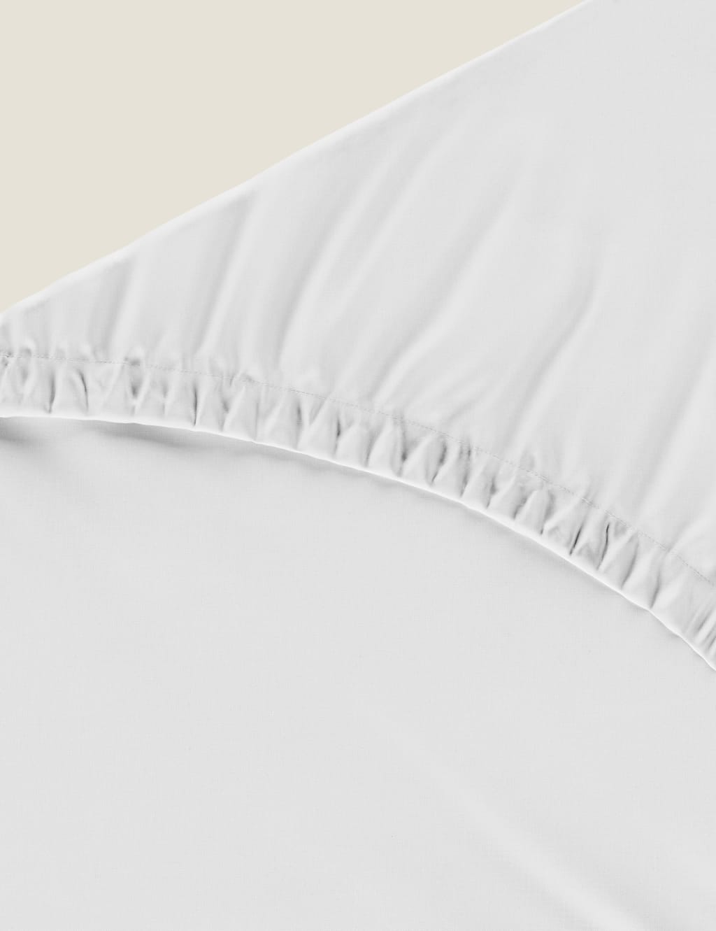 Pure Cotton 180 Thread Count Deep Fitted Sheet 4 of 4