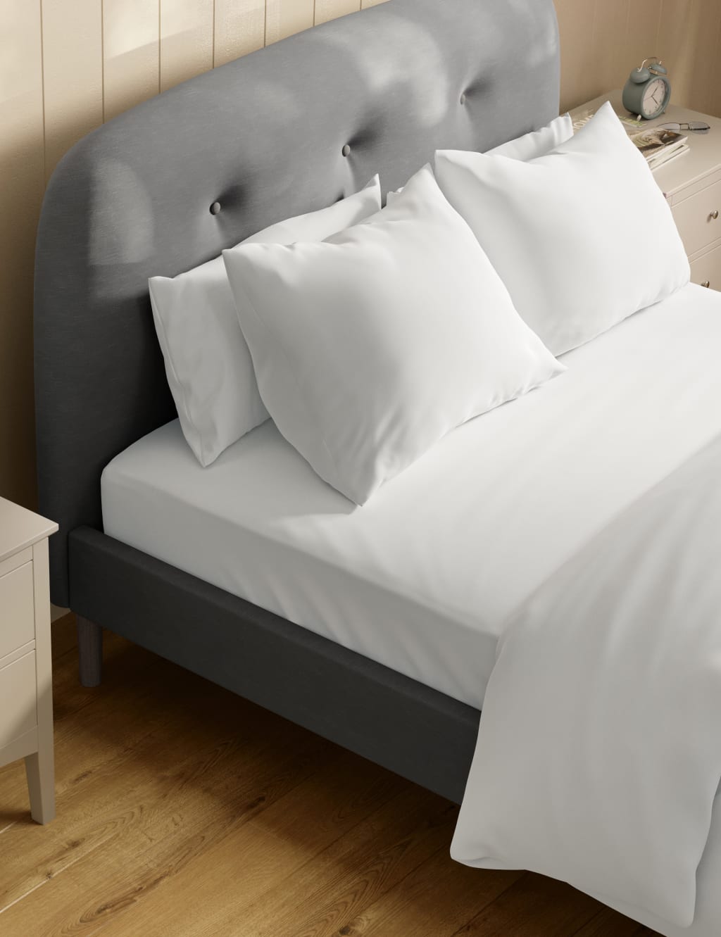Pure Cotton 180 Thread Count Deep Fitted Sheet 2 of 4