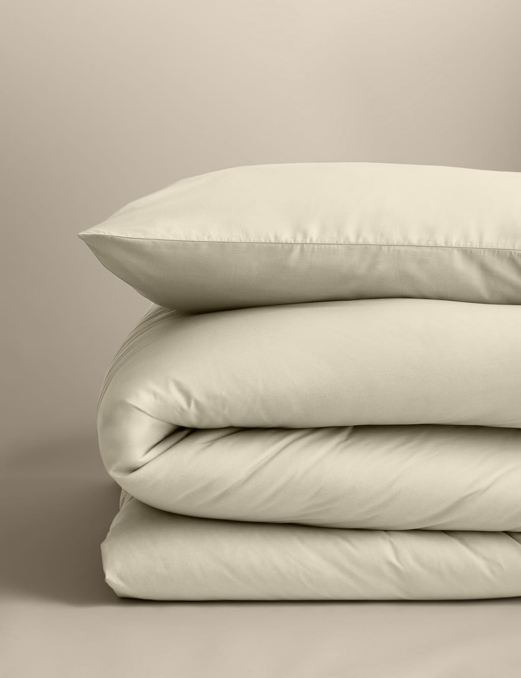 Cotton Rich Bedding Set 2 of 5