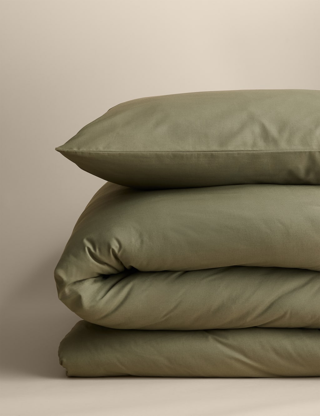 Cotton Rich Bedding Set 2 of 5