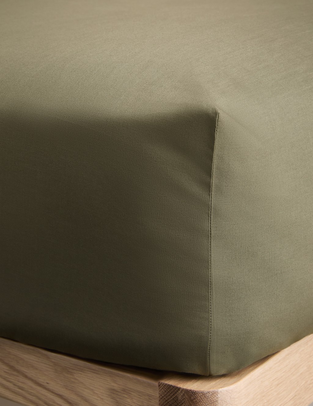 Cotton Rich Fitted Sheet 2 of 3