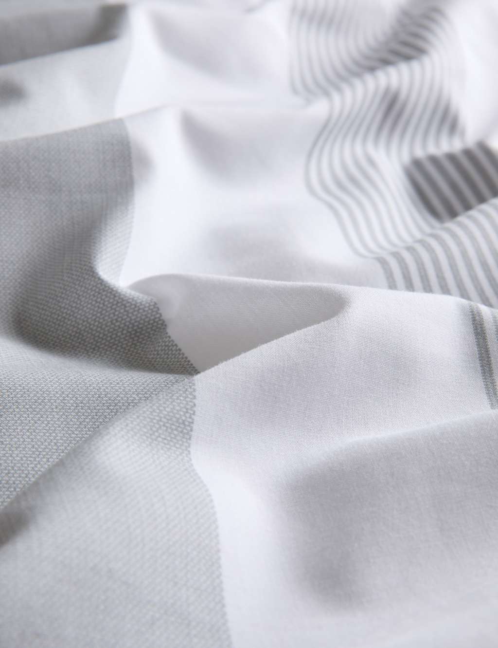 Pure Cotton Hadley Striped Bedding Set 4 of 5