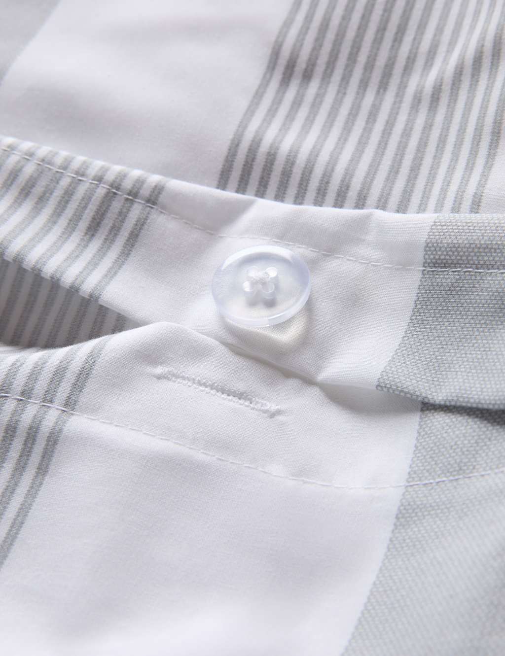 Pure Cotton Hadley Striped Bedding Set 5 of 5