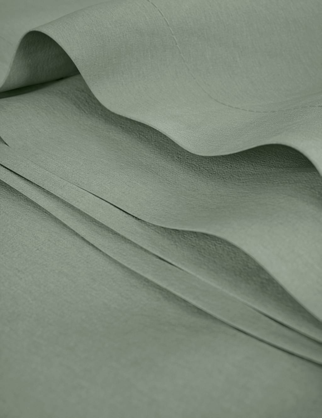 Pure Brushed Cotton Flat Sheet 2 of 3