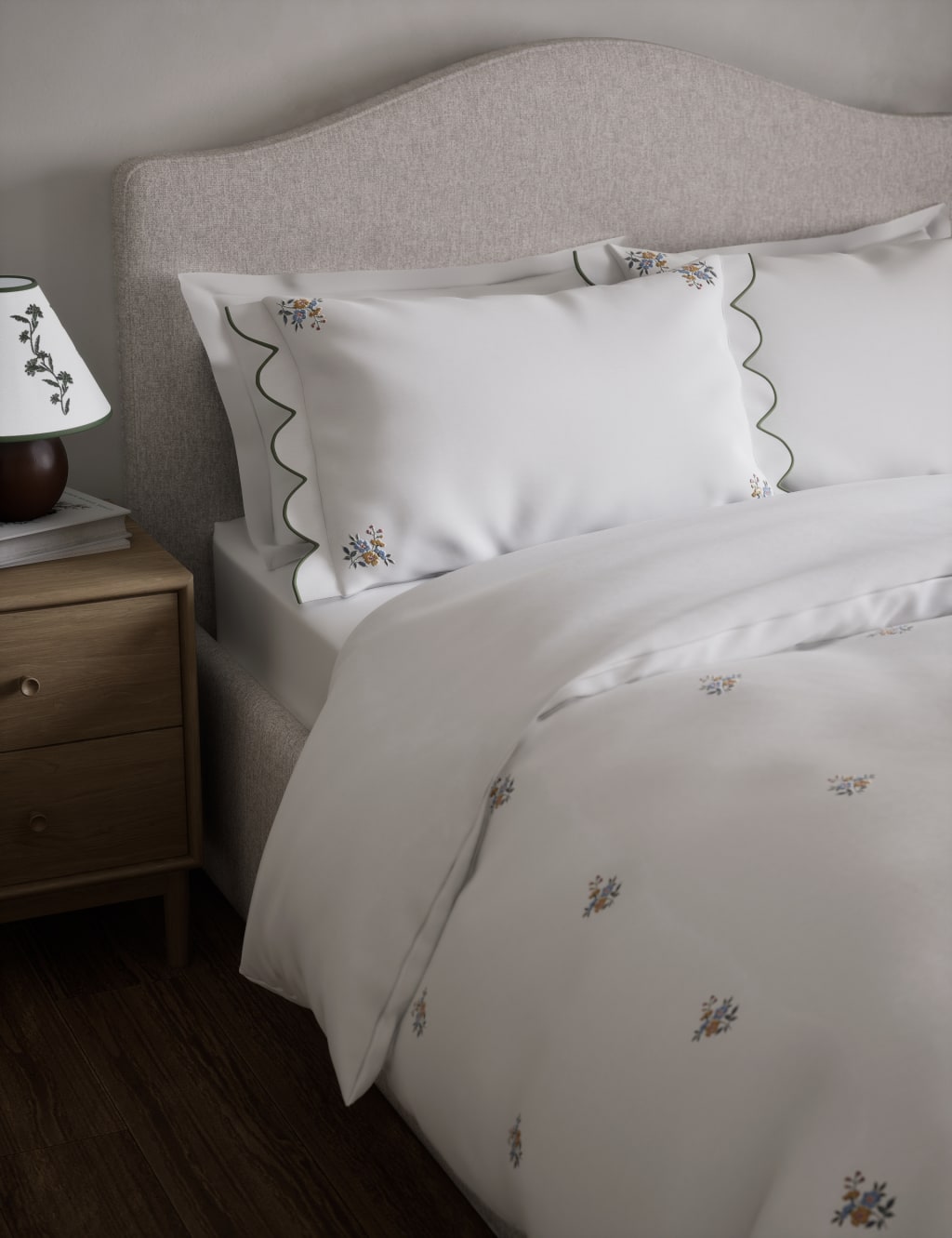 Pure Cotton Floral Embroidered Bedding Set 4 of 5