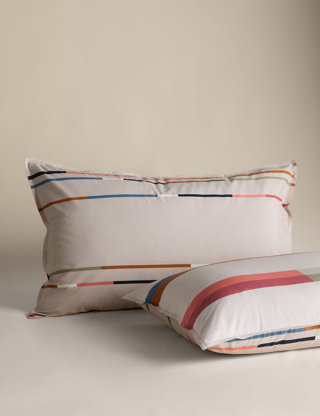 Cotton Rich Striped Bedding Set 4 of 5