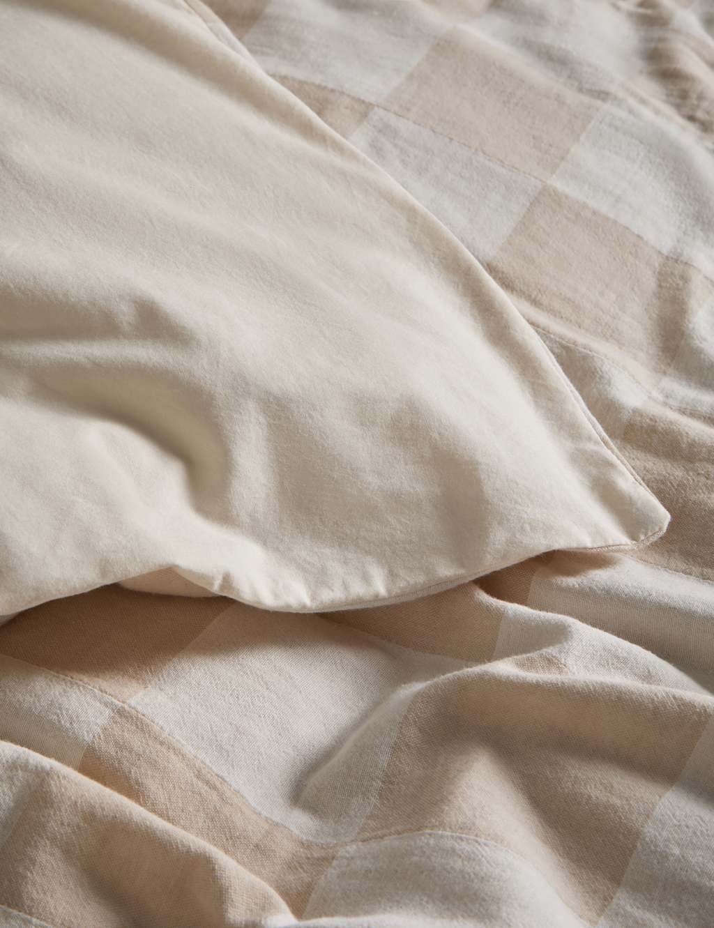 Pure Cotton Checked Bedding Set 6 of 8