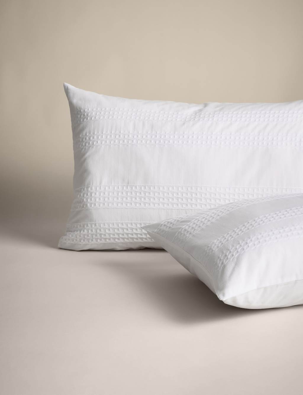 Pure Cotton Waffle Matelassé Bedding Set 4 of 5