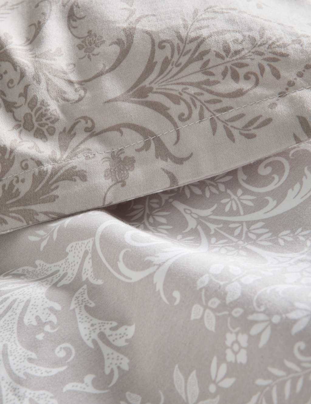 Aida-Alouette Damask Sateen Bedding Set 6 of 6