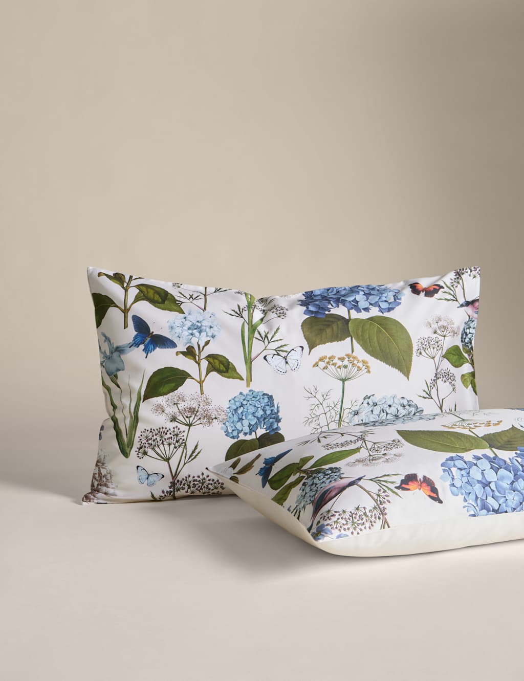 Pure Cotton Floral Bedding Set 3 of 6