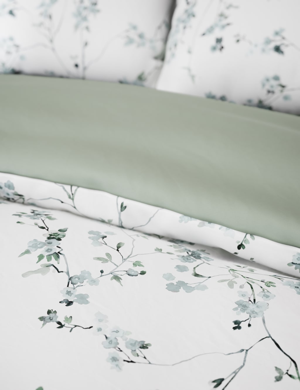 Pure Cotton Sateen Trailing Cherry Blossom Bedding Set 5 of 7
