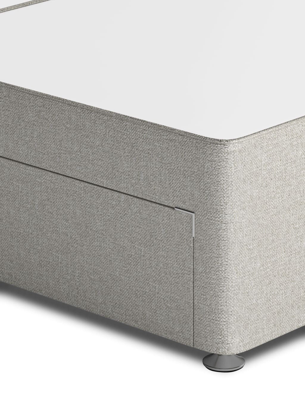 Classic Sprung 2+2 Drawer Divan 3 of 6